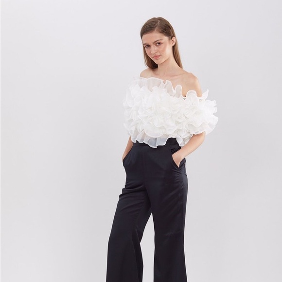 White ruffle off-the-shoulder organza top from SGinstar on Etsy - Picture 2 of 6